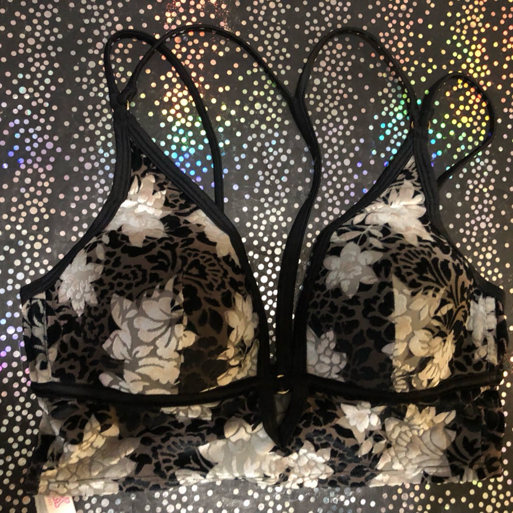PINK - Victoria’s Secret - Floral Bralette